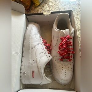 Supreme x Nike Air Force 1s Size 12 VNDS 🔥